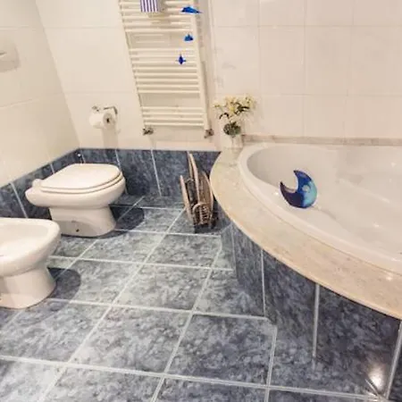 Apartment Turenum Trani
